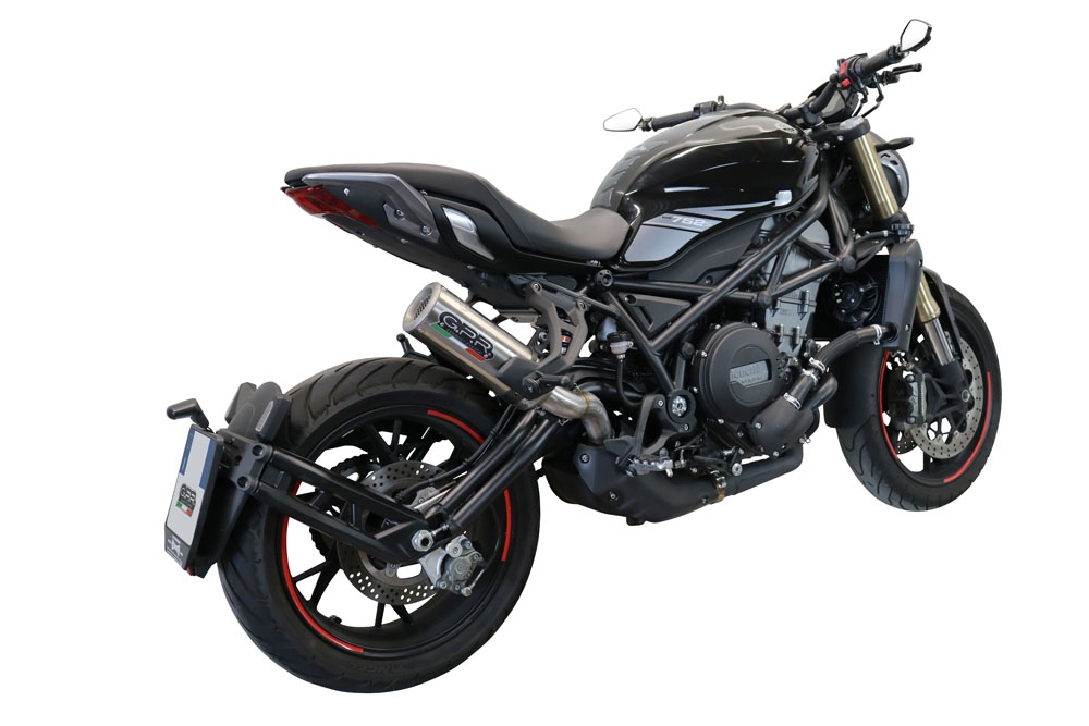 Pot echappement compatible avec Benelli 752 S 2019-2021, M3 Inox , Échappement légal, homologué,silencieux avec db killer amovible et tuyau de liaison spécifique 