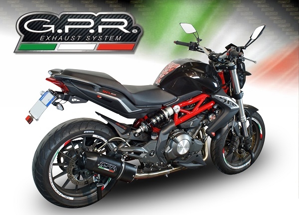 Pot echappement compatible avec Benelli Bn 302 S 2017-2024, Furore Evo4 Nero, Échappement légal, homologué,silencieux avec db killer amovible et tuyau de liaison spécifique 