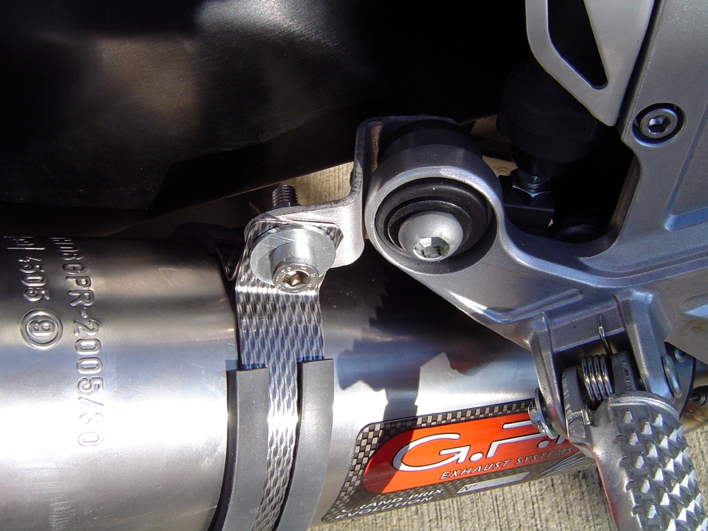 Pot echappement compatible avec Honda Cbr 1000 Rr 2008-2011, M3 Titanium Natural, Échappement légal, homologué,silencieux avec catalyseur, db killer amovible et tuyau de liaison spécifique 