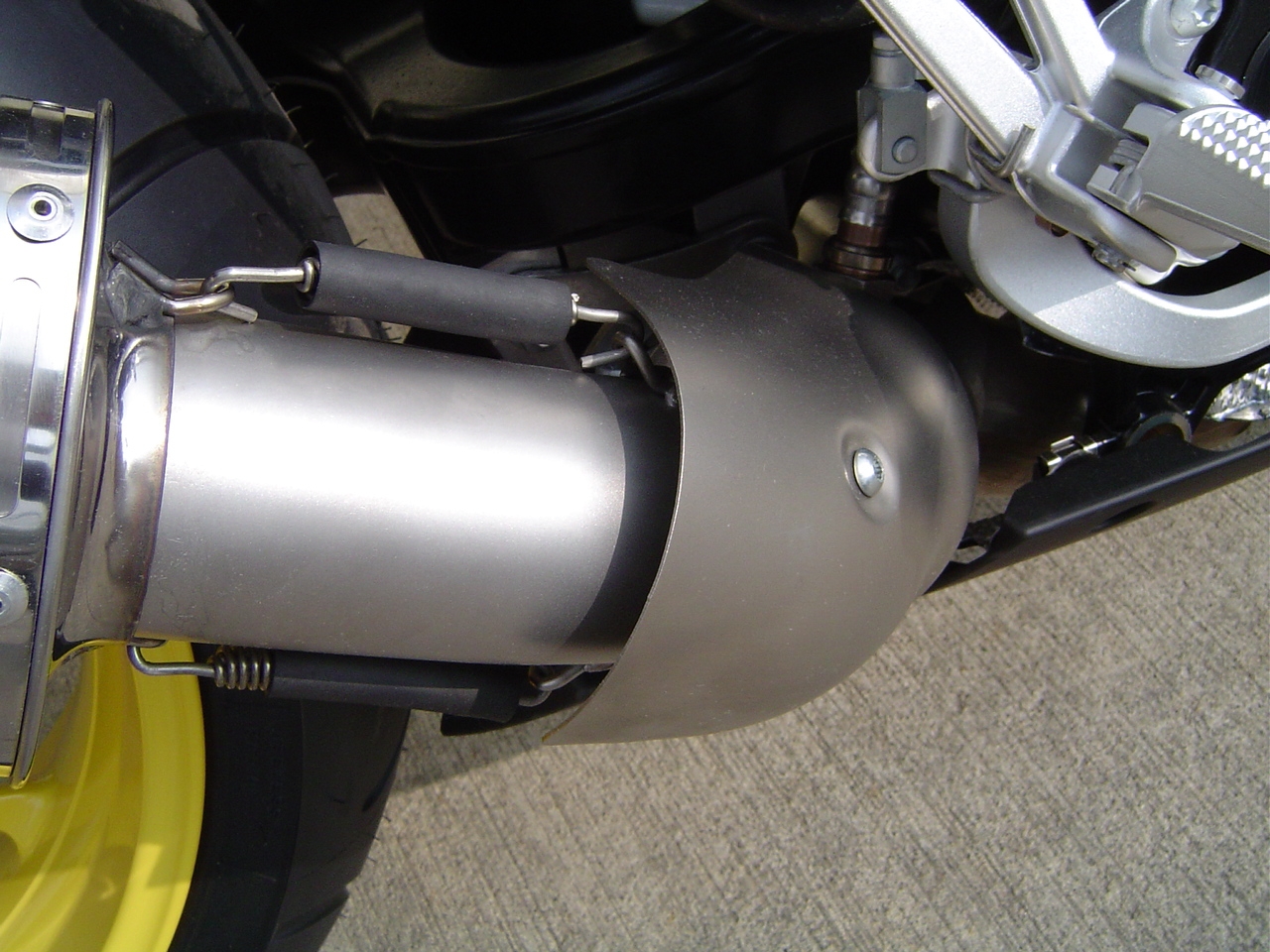 Pot echappement compatible avec Bmw K 1300 Gt 2009-2011, Albus Ceramic, Échappement légal, homologué,silencieux avec db killer amovible et tuyau de liaison spécifique 