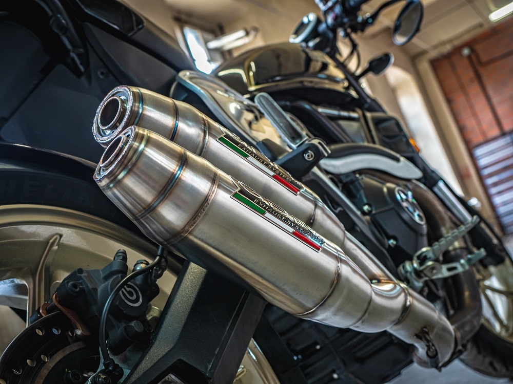 Pot echappement compatible avec Ducati Scrambler 800 2015-2016, Deeptone Inox, Paire de pot d'échappement homologuées, livrées avec db killer amovible, catalyseurs et raccords spécifiques 