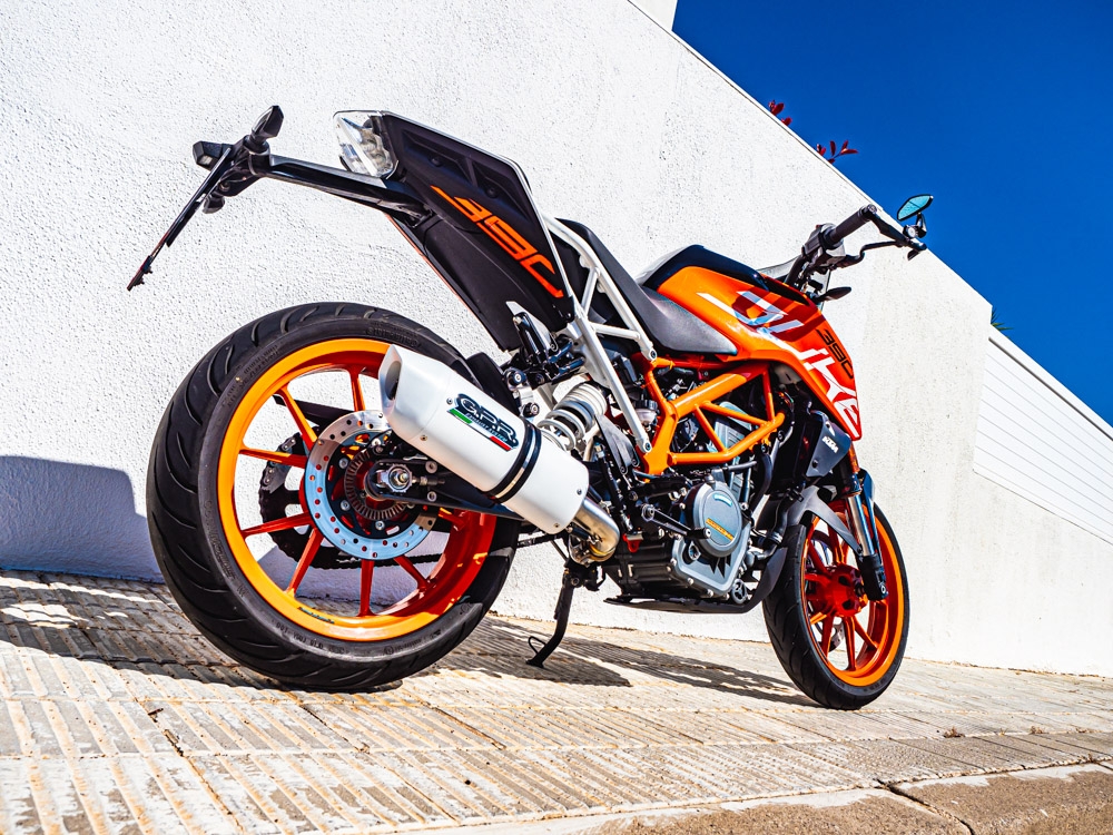 Pot echappement compatible avec Ktm Duke 390 2017-2020, Albus Evo4, Échappement légal, homologué,silencieux avec db killer amovible et tuyau de liaison spécifique 