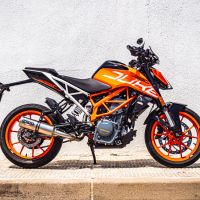 Pot echappement compatible avec Ktm Duke 390 2017-2020, M3 Inox , Pot échappement racing, avec les tuyaux de liaison, article sans homologation 