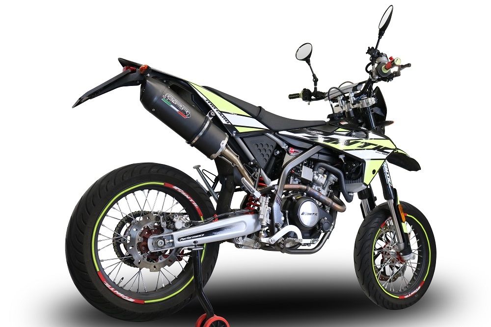 Pot echappement compatible avec Fantic Motor 125 M Performance 2019-2020, Furore Nero, Échappement légal, homologué,silencieux avec db killer amovible et tuyau de liaison spécifique 