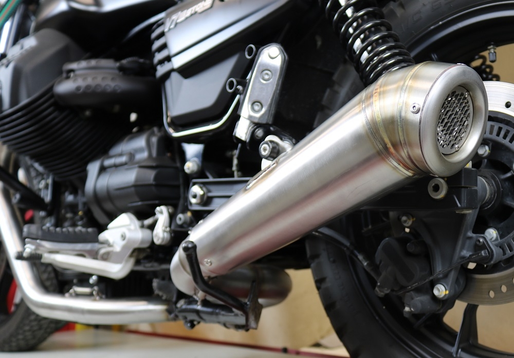 Pot echappement compatible avec Moto Guzzi V7 III Special-Stone-Carbon 2017-2018, Powercone Evo, Pot echappement racing, ligne complet, fourni avec collecteur spécifique, article sans homologation 