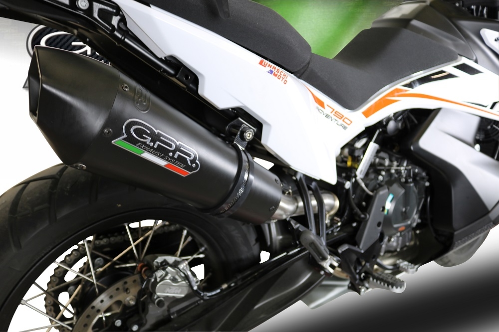 GPR pot echappement compatible avec  Ktm Adventure 790 2018-2020, New Grand Prix Evo Black Titanium, Échappement légal, homologué,silencieux avec db killer amovible et tuyau de liaison spécifique 