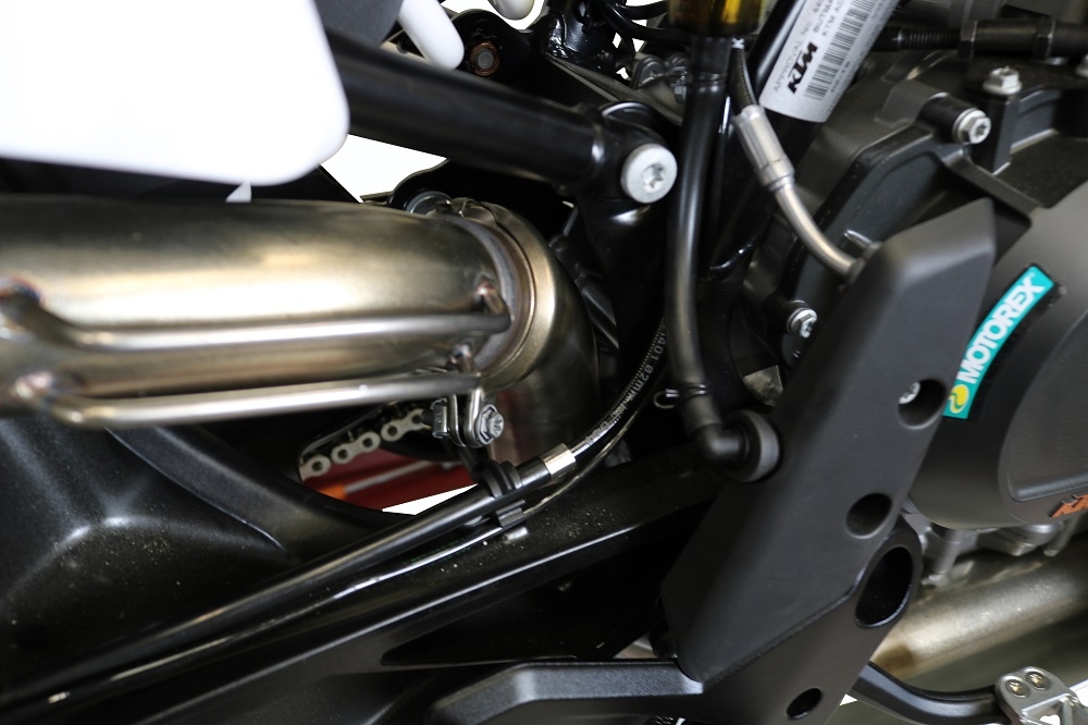 Pot echappement compatible avec Cf Moto 800 Mt Touring 2022-2024, Decatalizzatore, Suppresseur de cataliseu, décatalyseurr, article sans homologation 