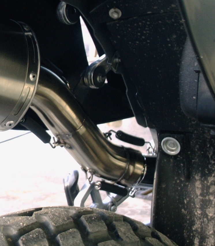Pot echappement compatible avec Ktm EGS Adventure - LC4 1999-2003, Furore Nero, Échappement légal, homologué,silencieux avec db killer amovible et tuyau de liaison spécifique 
