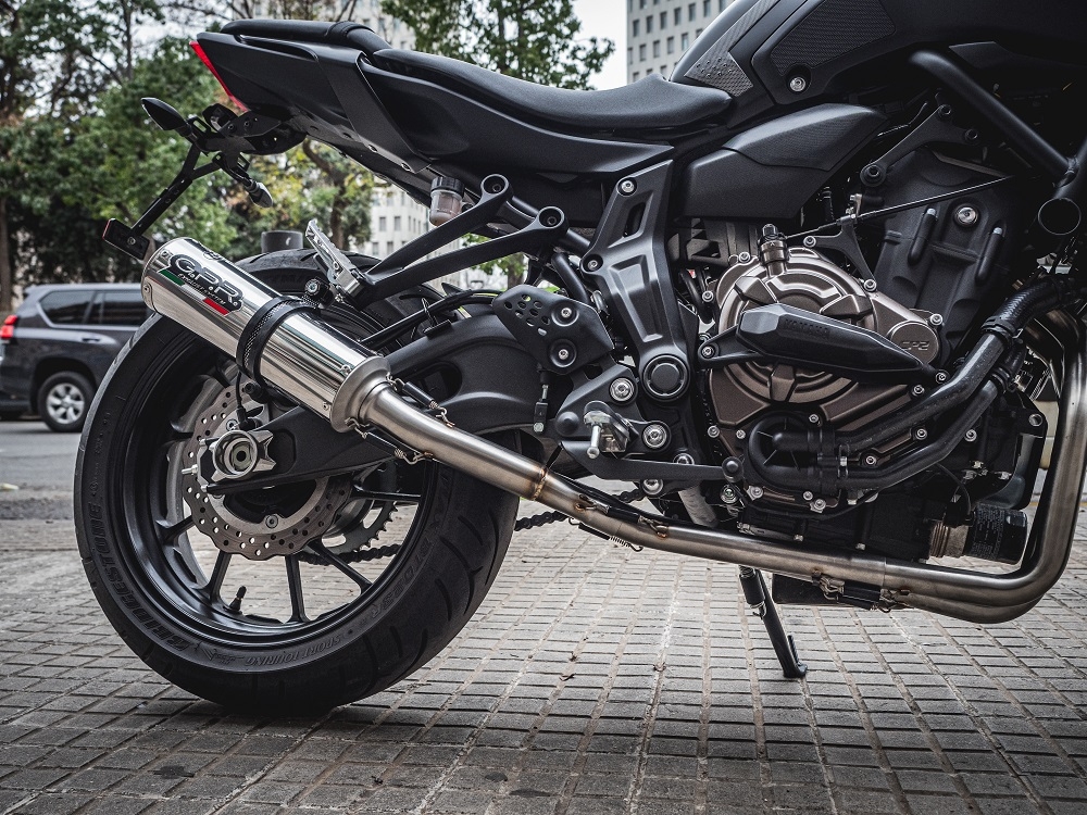 Pot echappement compatible avec Yamaha Mt-07 2014-2016, M3 Inox , Pot echappement racing, ligne complet, fourni avec collecteur spécifique, article sans homologation 