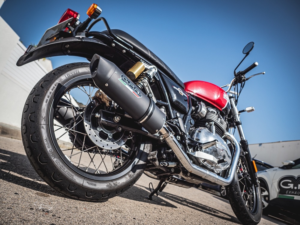 Pot echappement compatible avec Royal Enfield Interceptor 650 2019-2020, Furore Evo4 Nero, Paire de pot d'échappement homologuées, livrées avec db killer amovible, catalyseurs et raccords spécifiques 