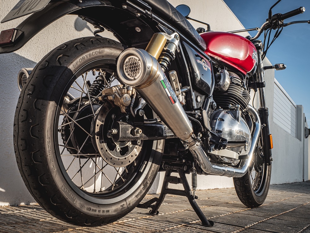 Pot echappement compatible avec Royal Enfield Interceptor 650 2019-2020, Powercone Evo, Paire de pot d'échappement homologuées, livrées avec db killer amovible, catalyseurs et raccords spécifiques 