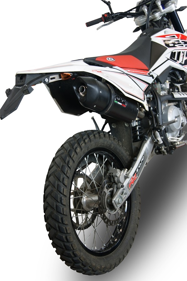 Pot echappement compatible avec Beta RR 125 Enduro Lc 4t 2010-2018, Furore Nero, Échappement légal, homologué,silencieux avec db killer amovible et tuyau de liaison spécifique 