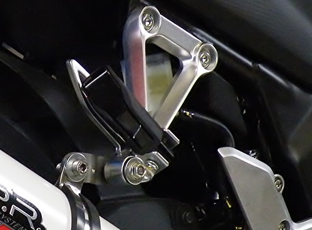 Pot echappement compatible avec Honda Cbr 300 R 2014-2016, M3 Inox , Échappement légal, homologué,silencieux avec catalyseur, db killer amovible et tuyau de liaison spécifique 