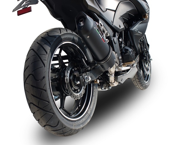 Pot echappement compatible avec Kawasaki Z 300 2014-2017, Furore Nero, Échappement légal, homologué,silencieux avec db killer amovible et tuyau de liaison spécifique 
