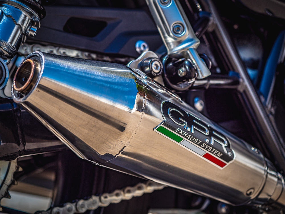 Pot echappement compatible avec Triumph Street Twin 900 2020-2021, Vintacone, Paire de pot d'échappement homologuées, livrées avec db killer amovible et raccords spécifiques 
