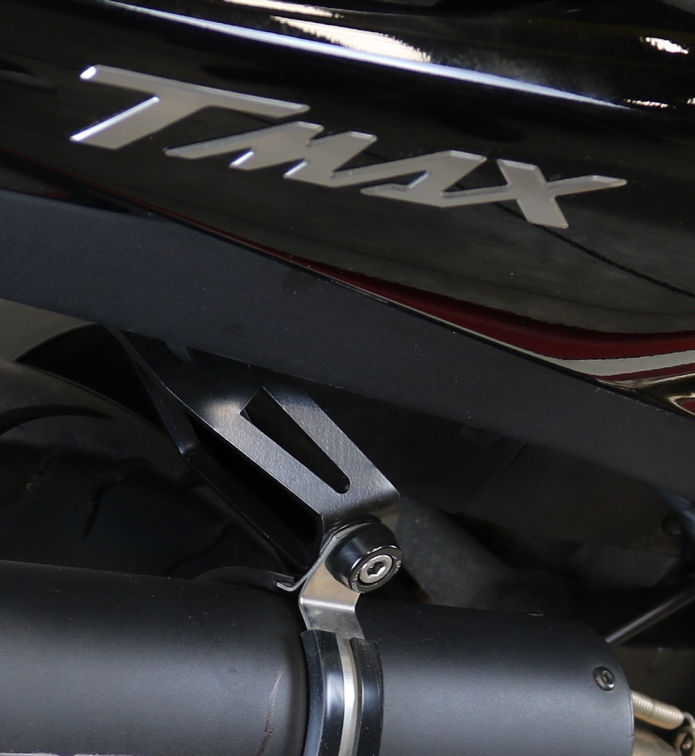 Pot echappement compatible avec Yamaha T-Max 560 2022-2024, Furore Evo4 Nero, Homologué et légal, système d'échappement complet avec catalyseur et db killer amovible 