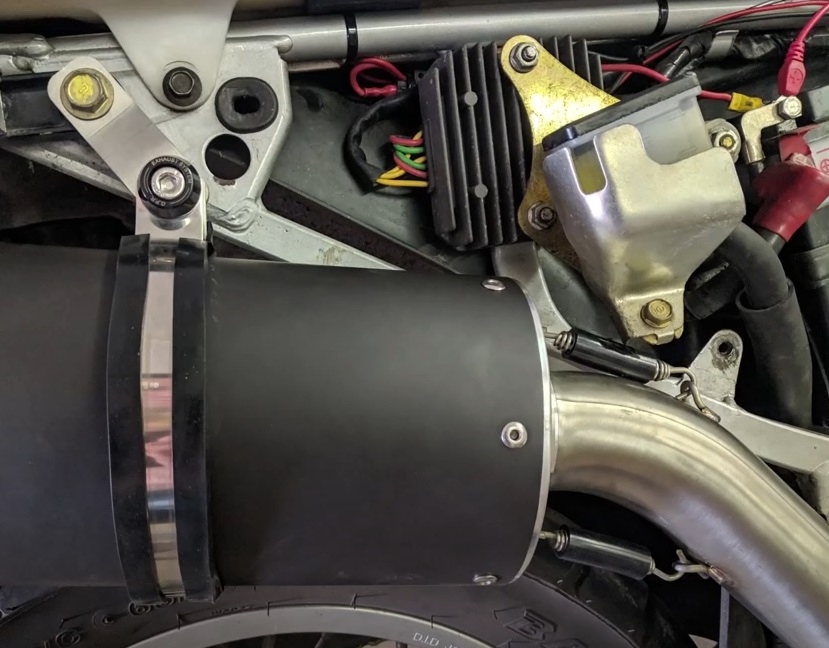 Pot echappement compatible avec Honda Transalp Xl 600 V 1996-1999, Satinox , Échappement légal, homologué,silencieux avec db killer amovible et tuyau de liaison spécifique 