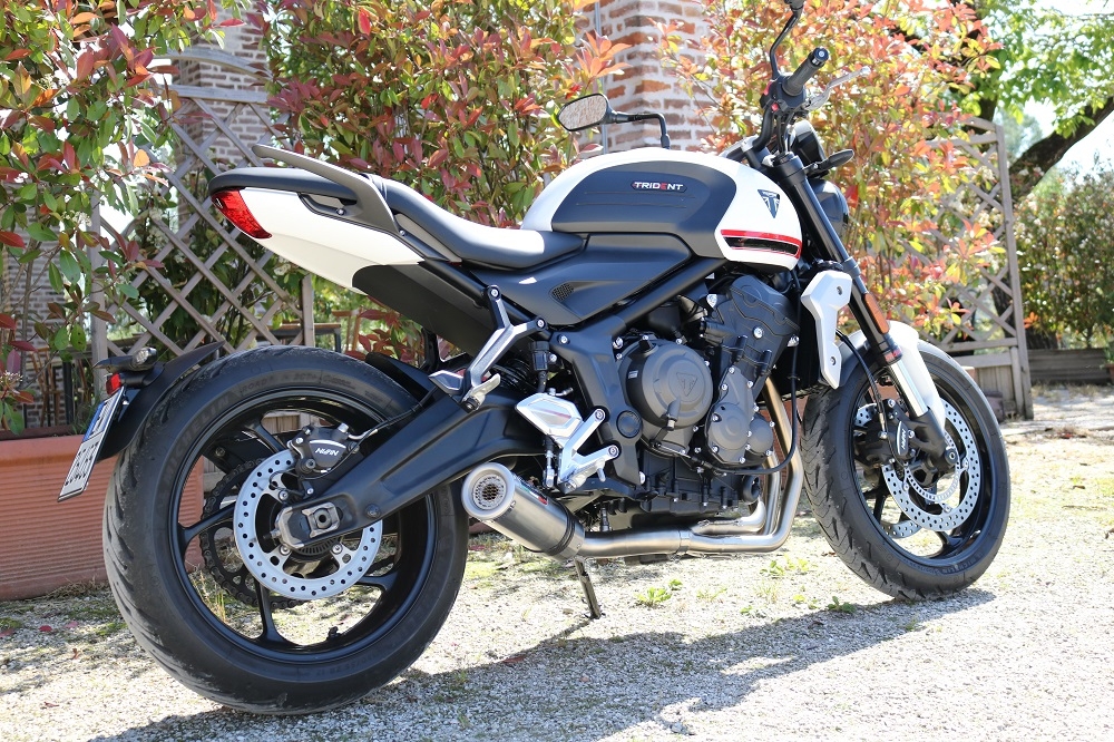 Pot echappement compatible avec Triumph Trident 660 2021-2024, M3 Inox , Pot d'échappement complet racing, compris de collecteur et db killer amovible, sans homologation 