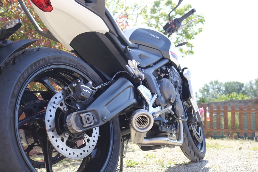 Pot echappement compatible avec Triumph Trident 660 2021-2024, Powercone Evo, Pot d'échappement complet racing, compris de collecteur et db killer amovible, sans homologation 