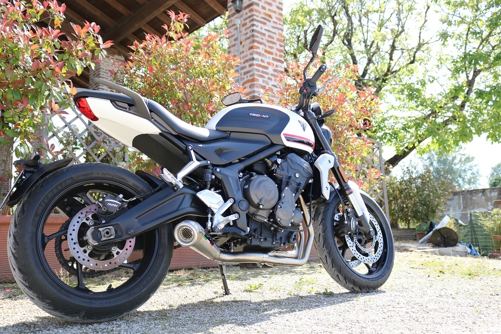Pot echappement compatible avec Triumph Trident 660 2021-2024, Powercone Evo, Pot d'échappement complet racing, compris de collecteur et db killer amovible, sans homologation 