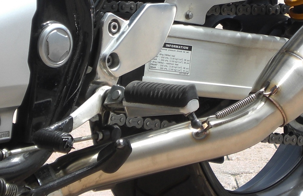 Pot echappement compatible avec Yamaha Xjr 1200 1995-1997, Trioval, Paire de pot d'échappement homologuées, livrées avec db killer amovible et raccords spécifiques 