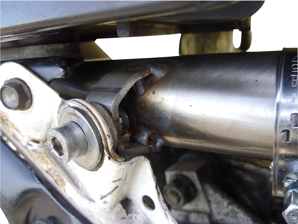 Pot echappement compatible avec Honda Xl 600 Lm-Rm 1985-1989, Furore Nero, Échappement légal, homologué,silencieux avec db killer amovible et tuyau de liaison spécifique 