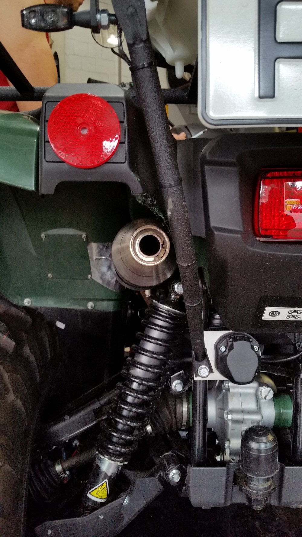 Pot echappement compatible avec Yamaha Grizzly 550 2007-2024, Deeptone Atv, Échappement légal, homologué,silencieux avec db killer amovible et tuyau de liaison spécifique 
