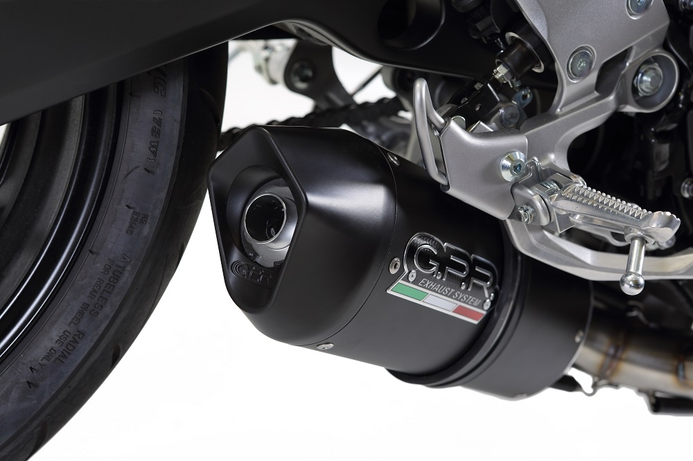 Pot echappement compatible avec Yamaha Mt-09 2017-2020, Furore Evo4 Nero, Homologué et légal, système d'échappement complet avec catalyseur et db killer amovible 