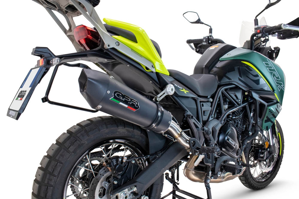 GPR pot echappement compatible avec  Benelli Trk 702 X 2023-2024, New Grand Prix Evo Black Titanium, Échappement légal, homologué,silencieux avec db killer amovible et tuyau de liaison spécifique 