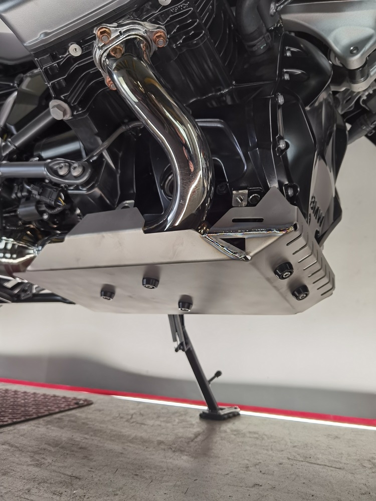 Sabot moteur en titane GPR TECH compatible avec  Bmw R 1250 Gs Adventure 2021/2024 e5