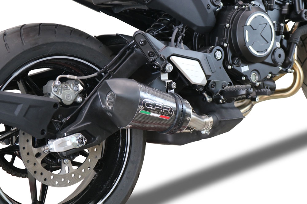 Pot echappement compatible avec Cf Moto 700 CL-X Adv 2022-2024, Gpe Ann. Poppy, Échappement légal, homologué,silencieux avec db killer amovible et tuyau de liaison spécifique 