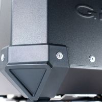 GPR TECH TOP CASE ALPI-TECH 55 LT NOIR Top case en aluminium, avec Dossier souple, couleur noire avec plaque universelle incluse Capacité Litres 55