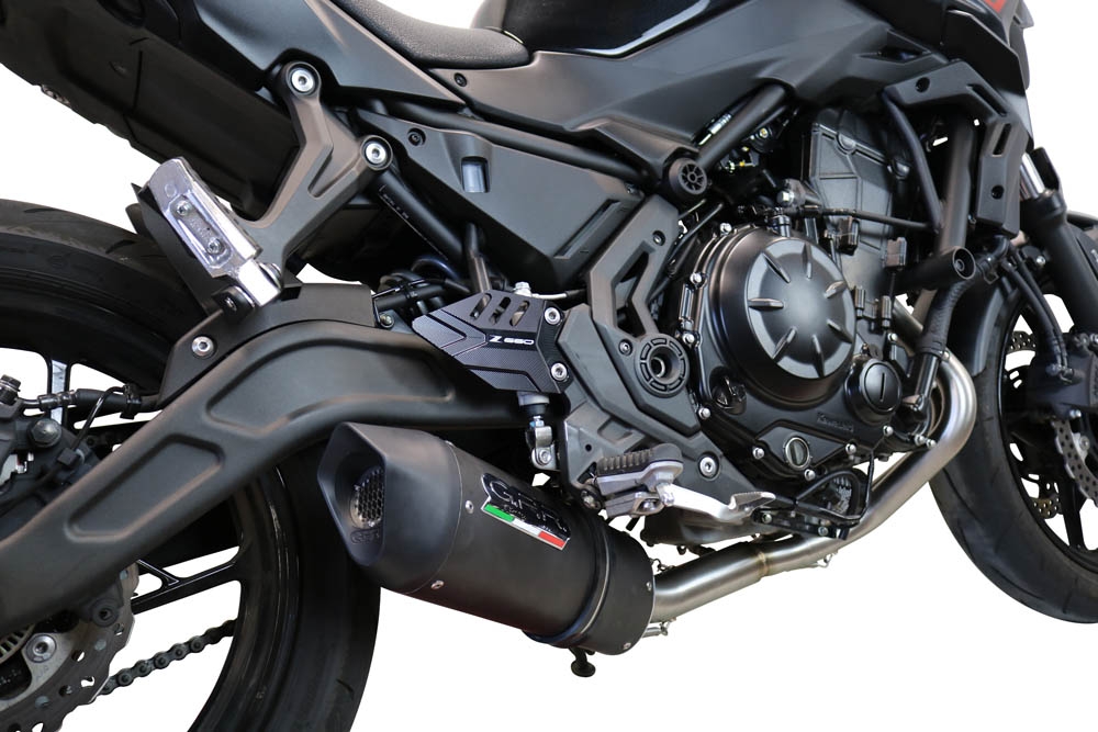 Pot echappement compatible avec Kawasaki Z 650 2017-2020, Furore Evo4 Nero, Homologué et légal, système d'échappement complet avec catalyseur et db killer amovible 