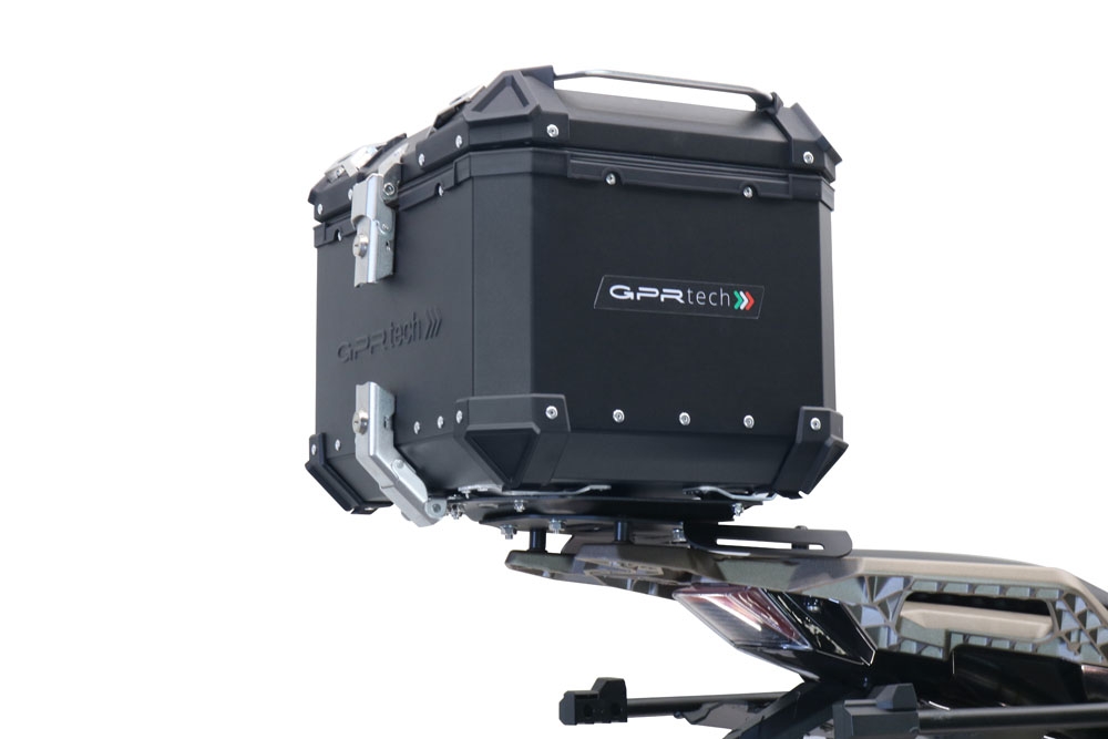 Top case en aluminium, couleur noire avec plaque spécifique incluse Top-case GPR TECH compatible avec  Zontes 350 T1 ADV 2022/2024 e5