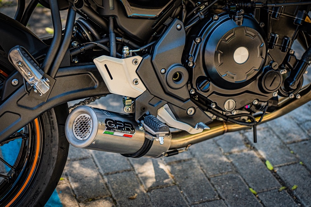 Pot echappement compatible avec Kawasaki Z 650 RS 2021-2023, M3 Inox , Silencieux homologué pour bruit, échappement complet avec catalyseur et db killer 