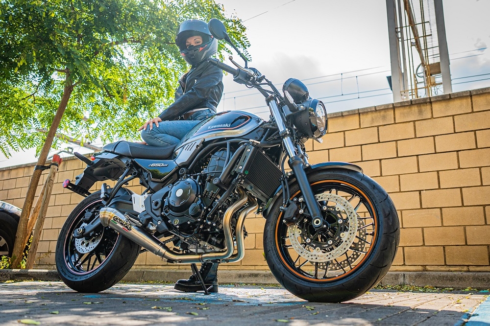Pot echappement compatible avec Kawasaki Z 650 RS 2021-2023, Powercone Evo, Pot echappement racing, ligne complet, fourni avec collecteur spécifique, article sans homologation 