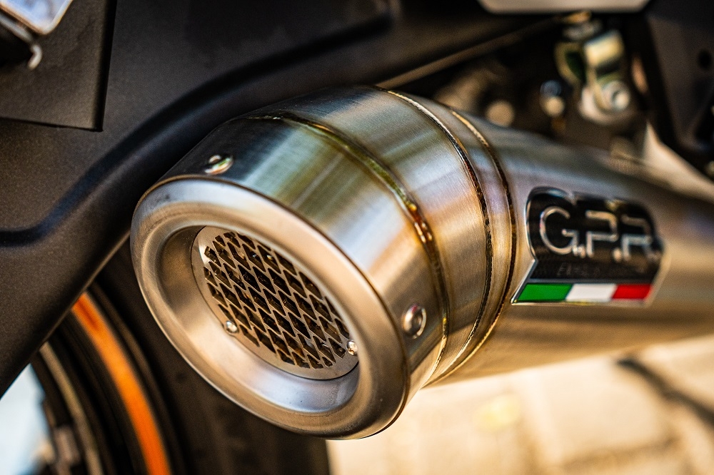 Pot echappement compatible avec Kawasaki Z 650 RS 2021-2023, Powercone Evo, Pot echappement racing, ligne complet, fourni avec collecteur spécifique, article sans homologation 