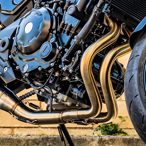 Pot echappement compatible avec Kawasaki Z 650 RS 2021-2023, M3 Poppy , Pot echappement racing, ligne complet, fourni avec collecteur spécifique, article sans homologation 