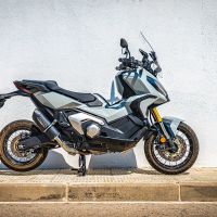 Pot echappement compatible avec Honda Forza 750 2021-2024, Furore Evo4 Nero, Échappement légal, homologué,silencieux avec db killer amovible et tuyau de liaison spécifique 