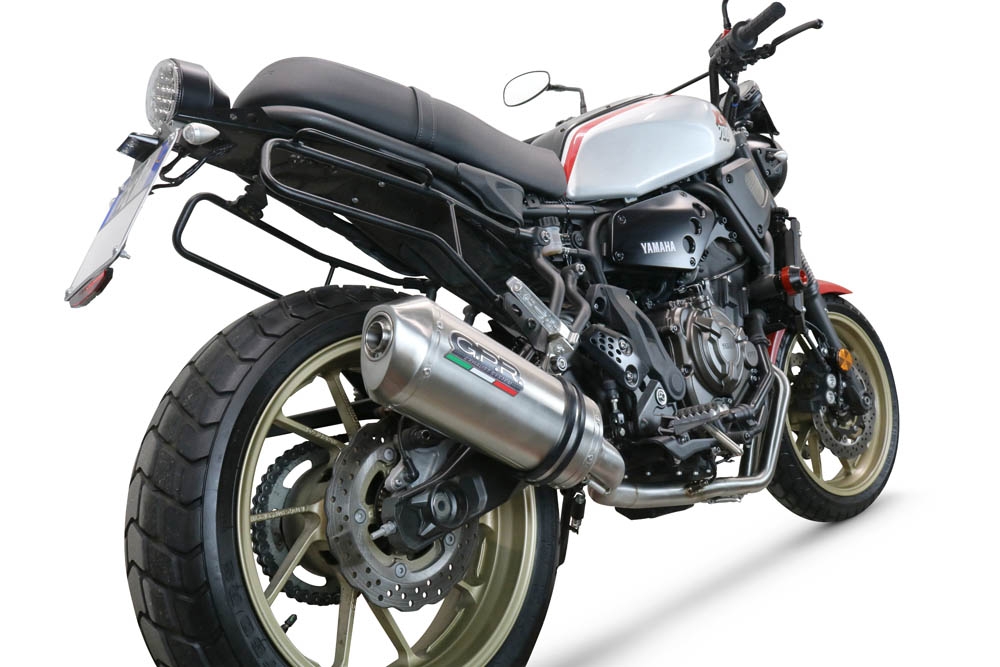 Pot echappement compatible avec Yamaha Xsr 700 2021-2024, Satinox , Homologué et légal, système d'échappement complet avec catalyseur et db killer amovible 