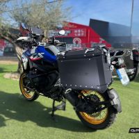 GPR TECH compatible with  Bmw R 1300 GS Adventure 2023/2025 Paire de valises latérales en aluminium avec couleur noire avec support de valise spécifique Capacité 38 LT. + 38 LT.