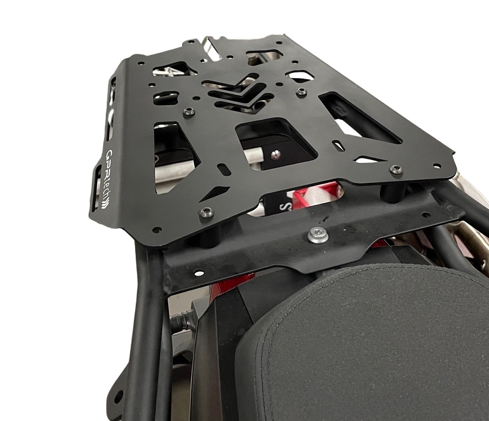 Top case GPR TECH compatible with  Voge 625DSX 2024/2026 e5 Top Case Alpitech en aluminium, couleur argent avec plaque spécifique incluse Capacité Litres 35