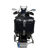 Top case GPR TECH compatible with  Voge 525DSX 2023/2025 e5 Top Case Alpitech en aluminium, couleur noire avec plaque spécifique incluse Capacité Litres 35