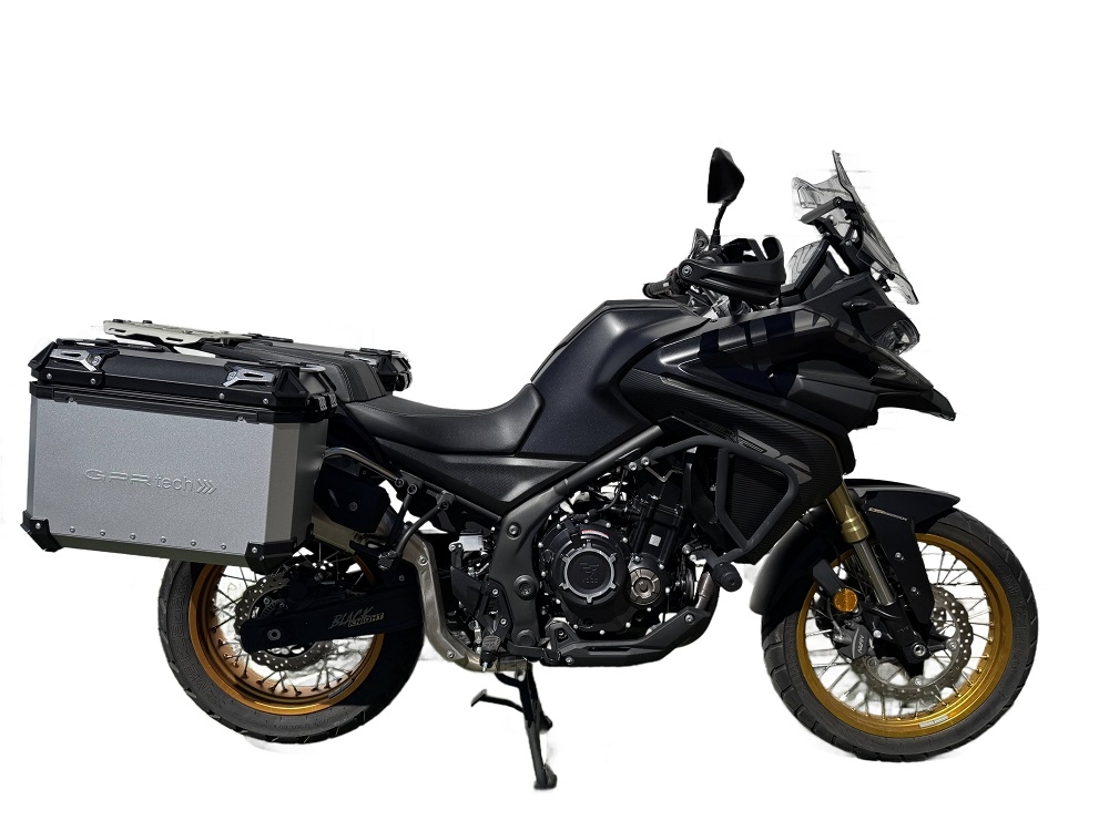 GPR TECH compatible with  Voge 525DSX 2023/2025 e5 Paire de valises latérales en aluminium avec côté droit profilé, couleur argent avec support de valise spécifique Capacité 38 LT. + 32 LT.