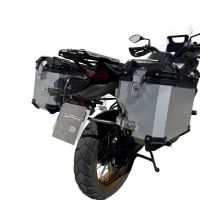 GPR TECH compatible with  Voge 525DSX 2023/2025 e5 Paire de valises latérales en aluminium avec côté droit profilé, couleur argent avec support de valise spécifique Capacité 38 LT. + 32 LT.