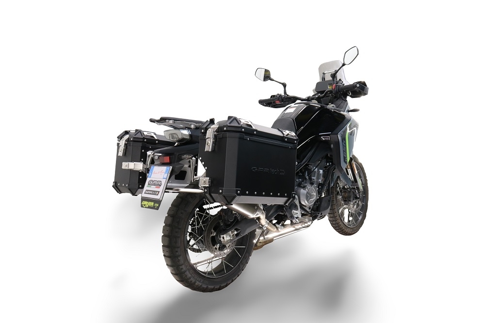GPR TECH compatible with  Cf Moto 650 Mt 2021/2024 e5 Paire de valises latérales en aluminium avec couleur noire avec support de valise spécifique Capacité 38 LT. + 38 LT.