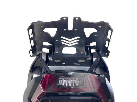 Top case GPR TECH compatible with  Sym ADX 300 2024/2026 e5 Plus Top Case Alpitech en aluminium, couleur noire avec plaque spécifique incluse Capacité Litres 26