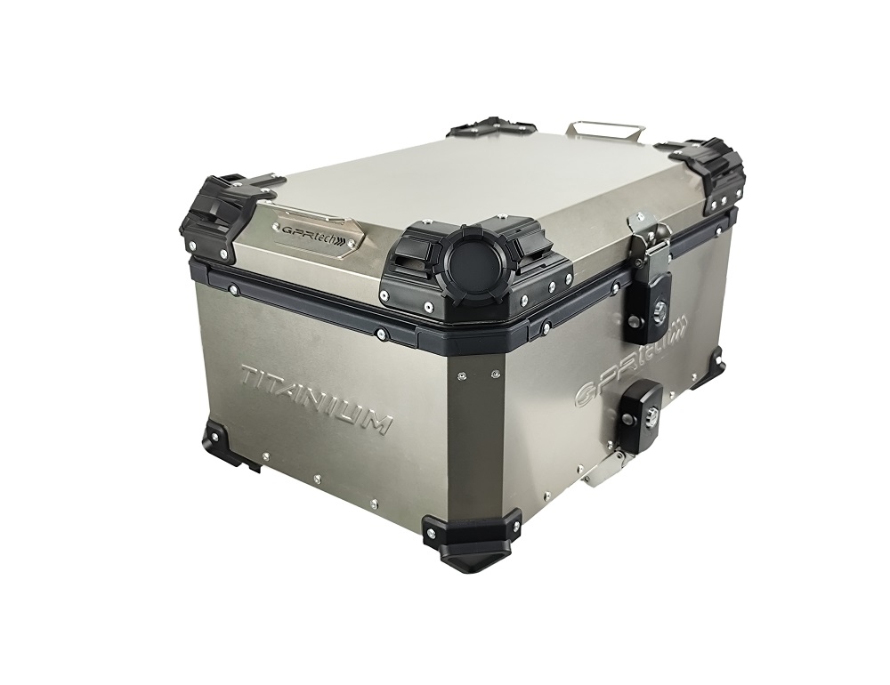 GPR TECH TOP CASE ALPI-TECH 55 LT.  Top case en Titane, couleur naturel avec plaque universelle incluse Capacité Litres 55