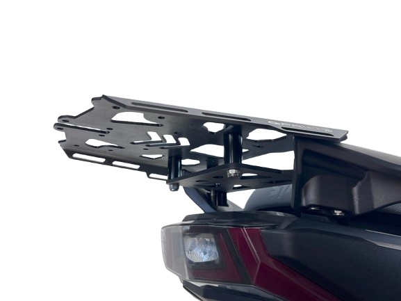 Top case GPR TECH compatible with  Sym ADX 300 2024/2026 e5 Plus Top Case Alpitech en aluminium, couleur argent avec plaque spécifique incluse Capacité Litres 26