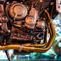 Pot echappement compatible avec Triumph Tiger Sport 660 2022-2024, M3 Poppy , Homologué et légal, système d'échappement complet avec catalyseur et db killer amovible 